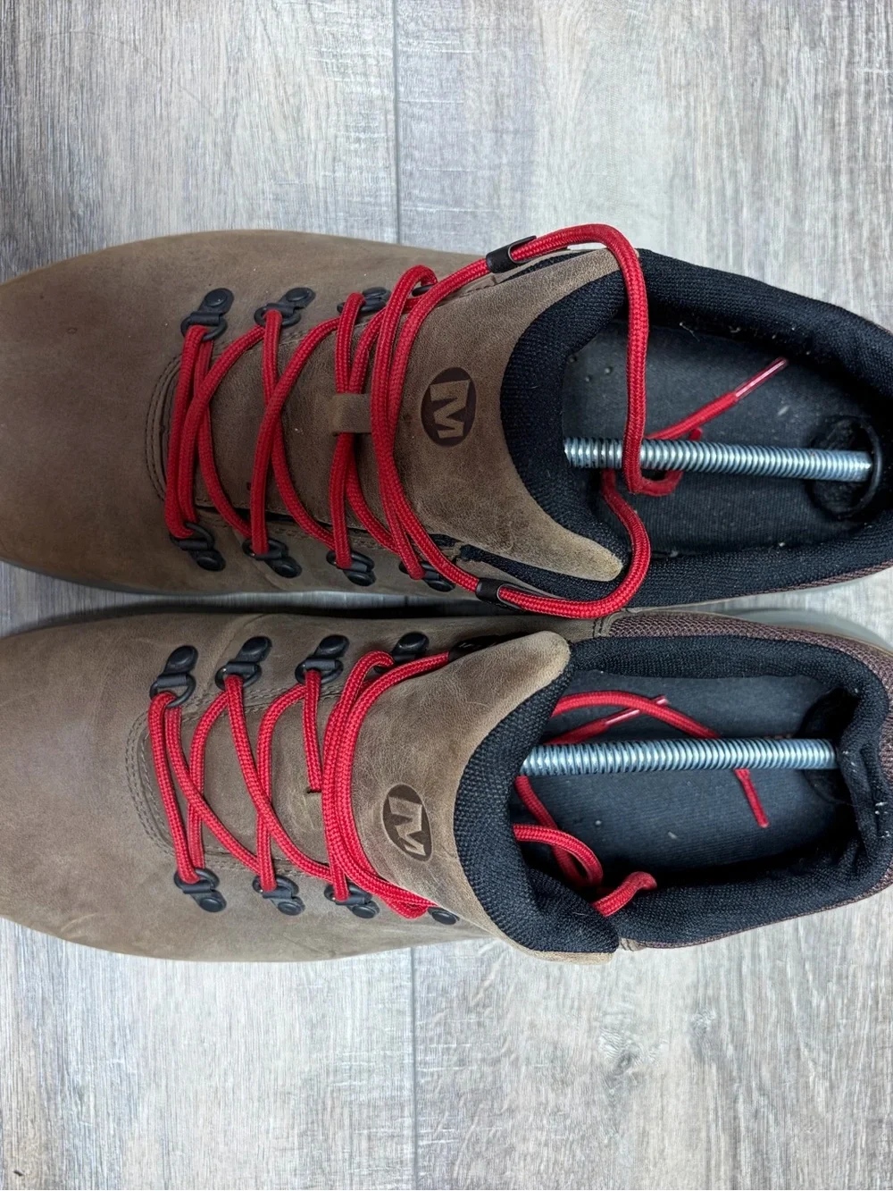 Merrell Men's Brown Chukka Boots with Red Laces